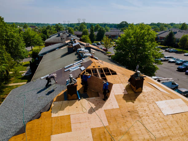 24/7 Emergency Storm Damage Roof Repair experts in Akron, IN